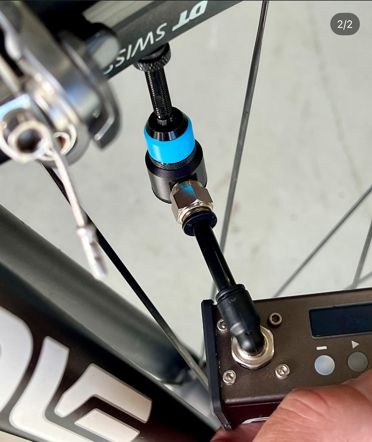 Clik Valve Right-Angled Extension Nozzle